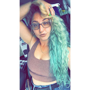 Meet your Posher, Amanda